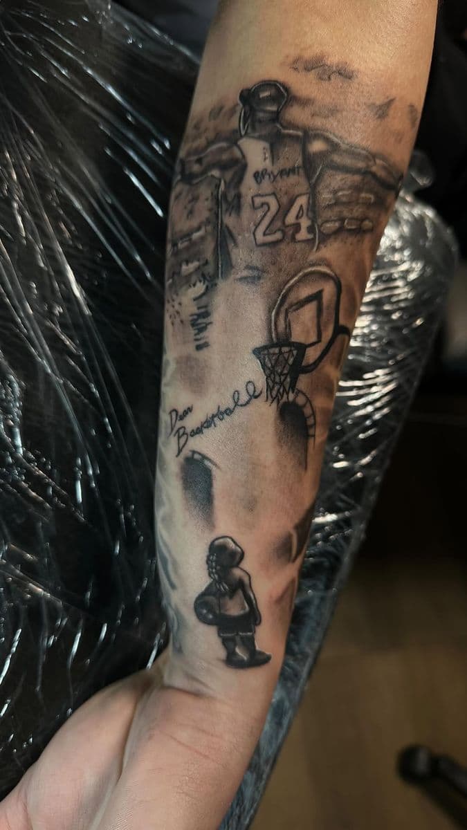 Kobe Bryant number 24 tribute realism forearm piece